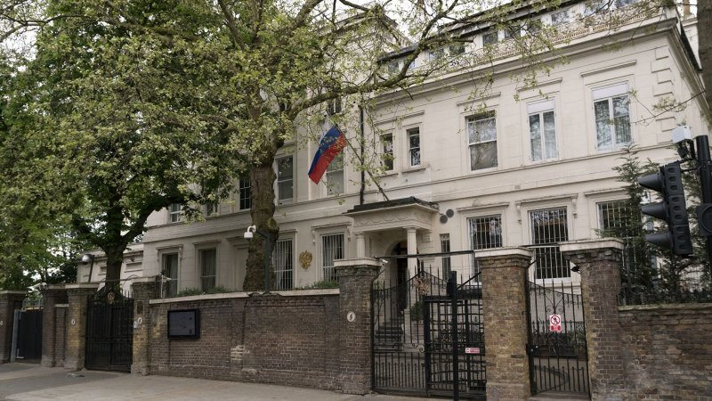 Посольство России ответило на заявления Британии о кибератаках