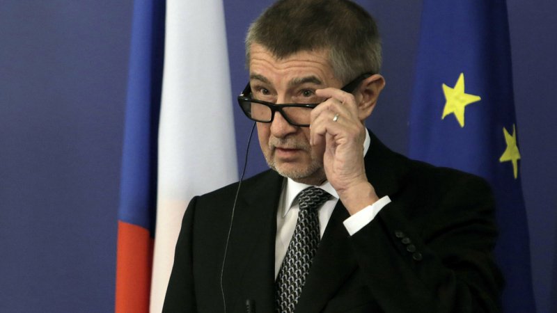 Премьер Чехии представит информацию об инциденте в Врбетице на Евросовете