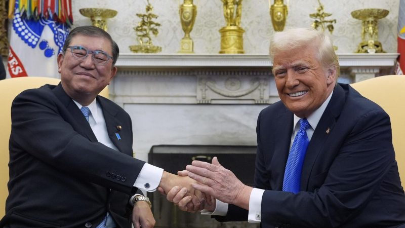 Трамп и Исиба подтвердили обязательства по совместной обороне